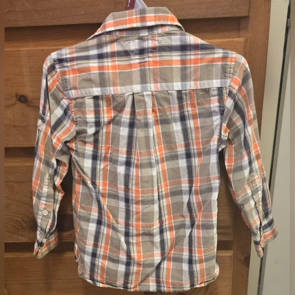 Tommy Hilfiger XS (4-5) Boys plaid button down long sleeve shirt - Picture 2 of 3
